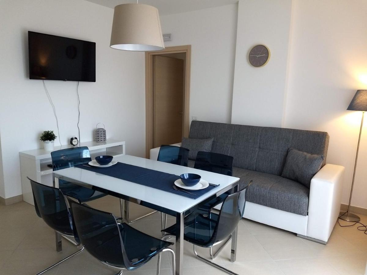Apartamento Penthouse On The Adriatic Sea Martinsicuro Exterior foto