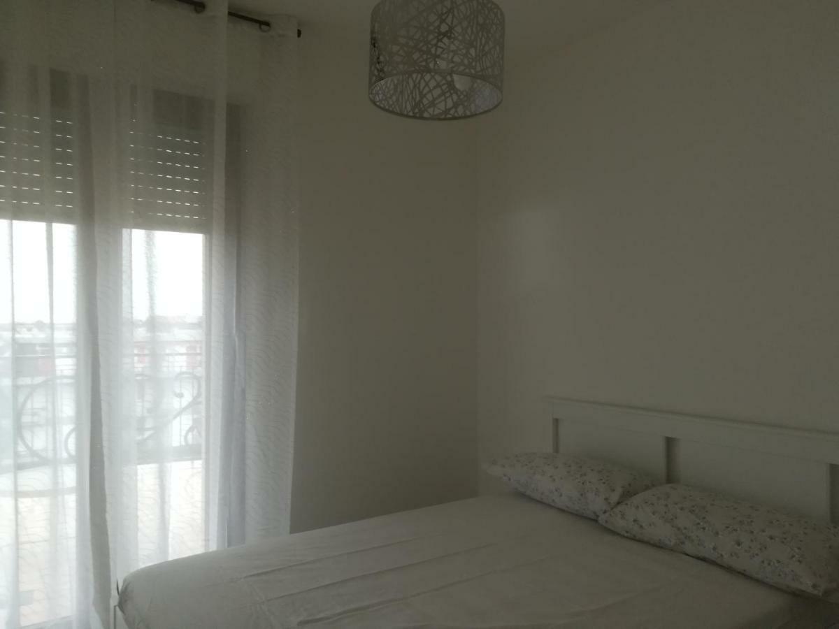Apartamento Penthouse On The Adriatic Sea Martinsicuro Exterior foto
